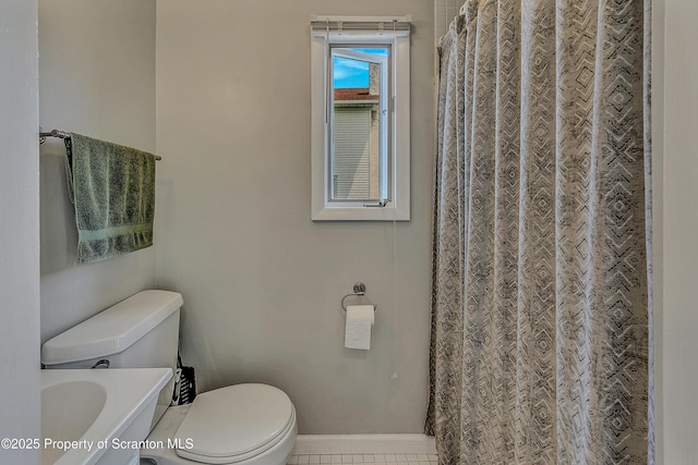 506 N Sumner Ave, Scranton, PA 18504 - full bath with toilet and curtained shower