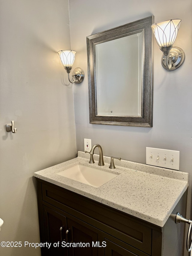 918 Hemlock St, Scranton, PA 18505 - bathroom featuring vanity