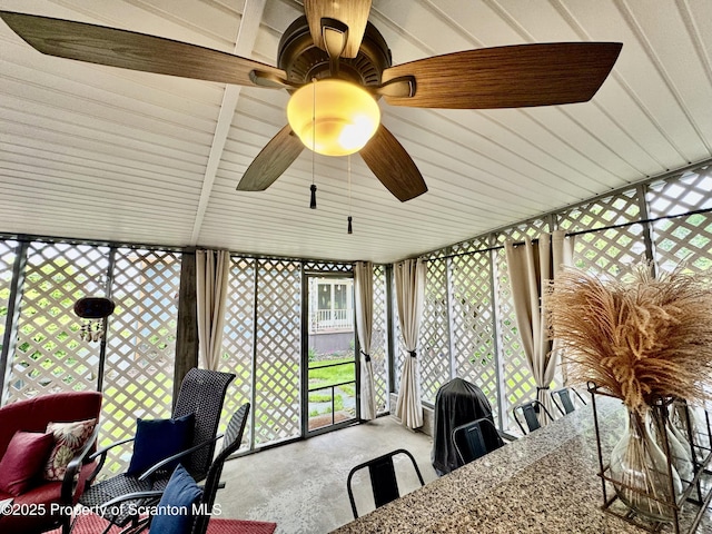 918 Hemlock St, Scranton, PA 18505 - sunroom / solarium featuring ceiling fan