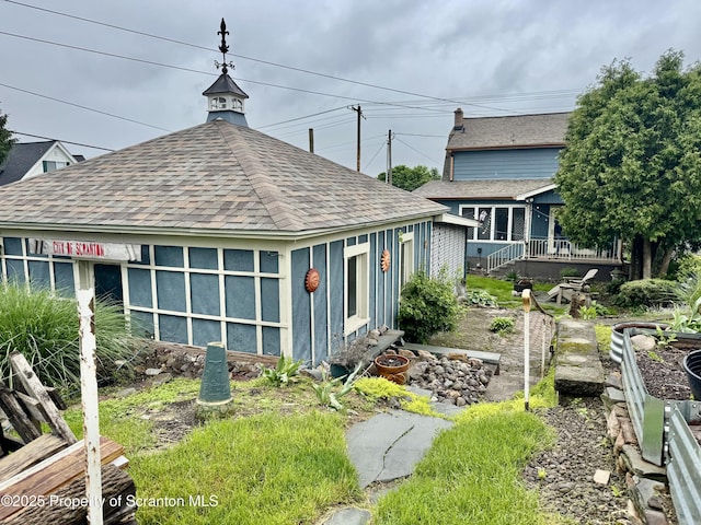 918 Hemlock St, Scranton, PA 18505 - view of outbuilding featuring a garden