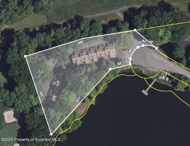134 Laurel Hill Dr Unit 102, Greentown, PA 18426 - map / location with property parcel outlined
