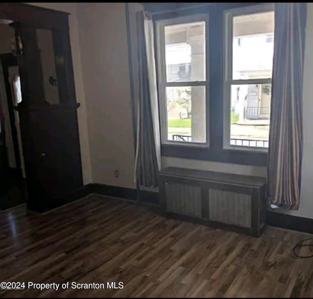 219 E Elm St, Dunmore, PA 18512 - photo 3