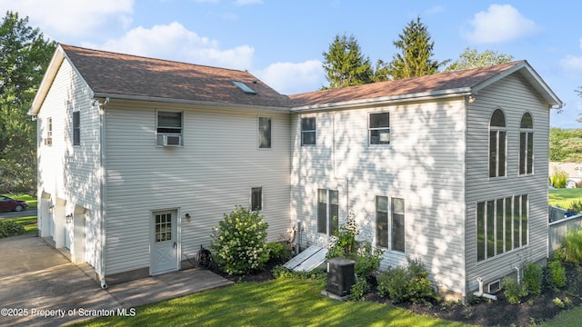 340 Washington St, Greenfield Twp, PA 18407 - photo 5