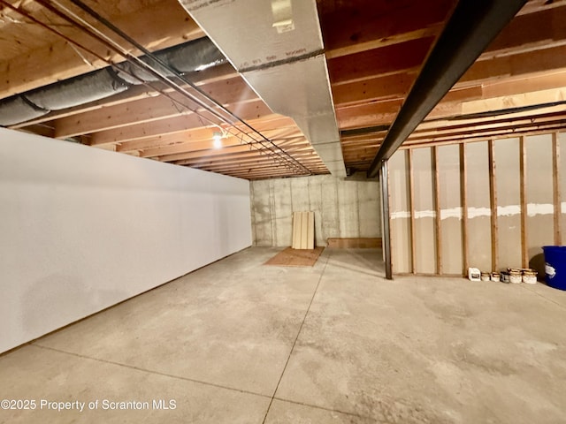 13 Forest Glen Dr, Scranton, PA 18504 - view of unfinished below grade area