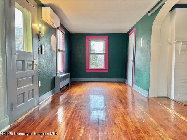 698 N Abington Rd, Waverly, PA 18471 - photo 7