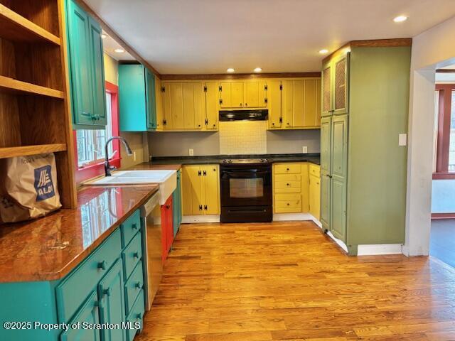698 N Abington Rd, Waverly, PA 18471 - photo 3