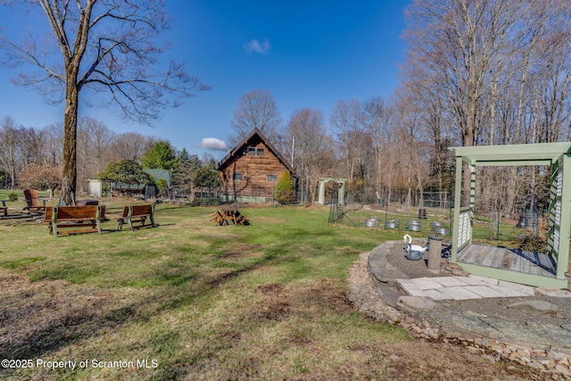 125 Frances Ln, Greentown, PA 18426 - view of yard featuring fence