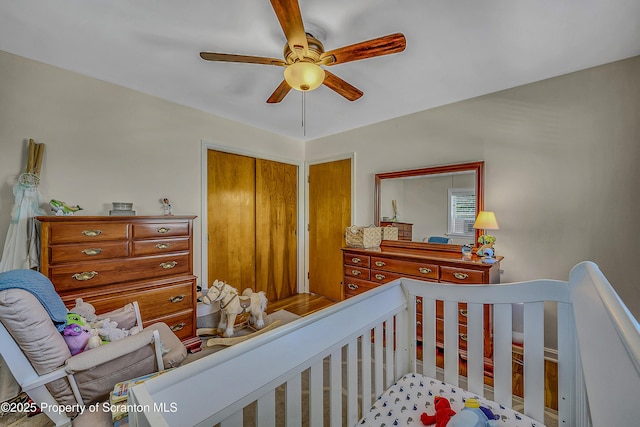201 Franklin St, Dunmore, PA 18512 - bedroom with a closet and a ceiling fan