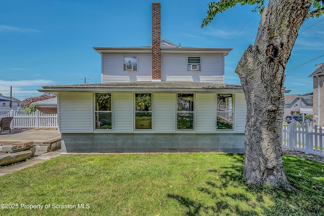 201 Franklin St, Dunmore, PA 18512 - back of property featuring roof with shingles