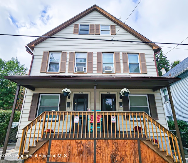 view of front of house featuring a porch