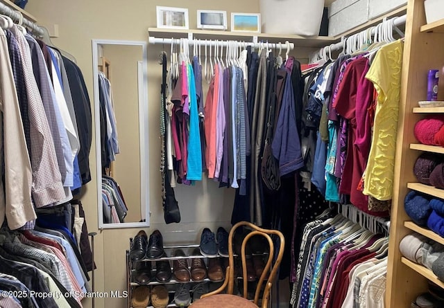 548 Winter St, Old Forge, PA 18518 - view of spacious closet