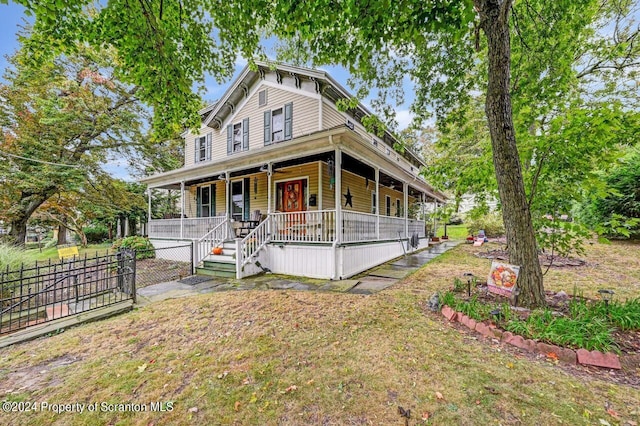 view of front of property featuring a porch