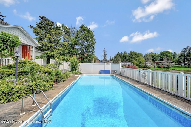 7 Lakeside Dr, Clarks Summit, PA 18411 - view of swimming pool with a fenced backyard