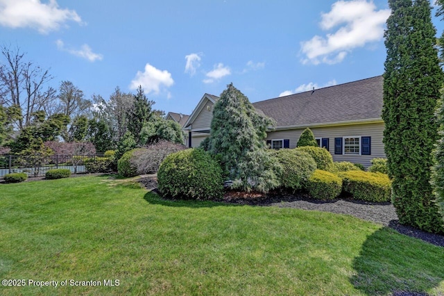 1015 Circle Green Dr Unit L 25, South Abington Twp, PA 18411 - view of yard