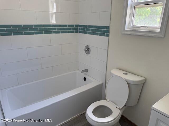 742 Donnelly St, Duryea, PA 18642 - photo 8
