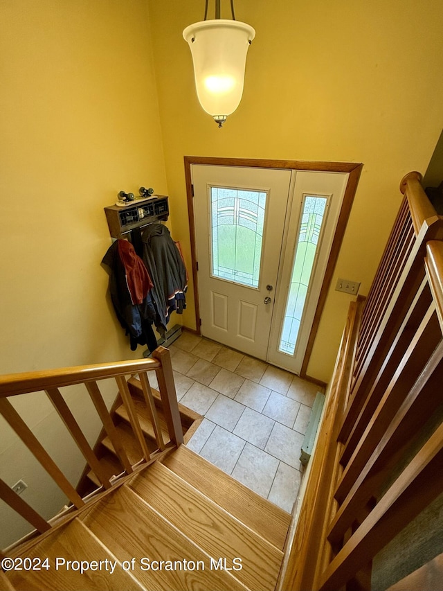 view of tiled foyer entrance