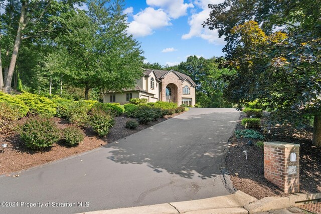 133 Glenmaura Dr, Moosic, PA 18507 - photo 3