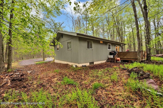 13 S Lehigh River Dr, Clifton Twp, PA 18424 - back of house with a deck