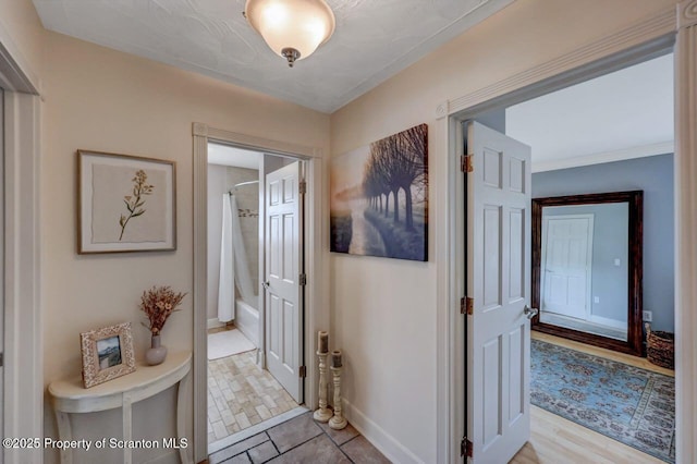 214 Oak St, Dunmore, PA 18512 - hallway featuring baseboards