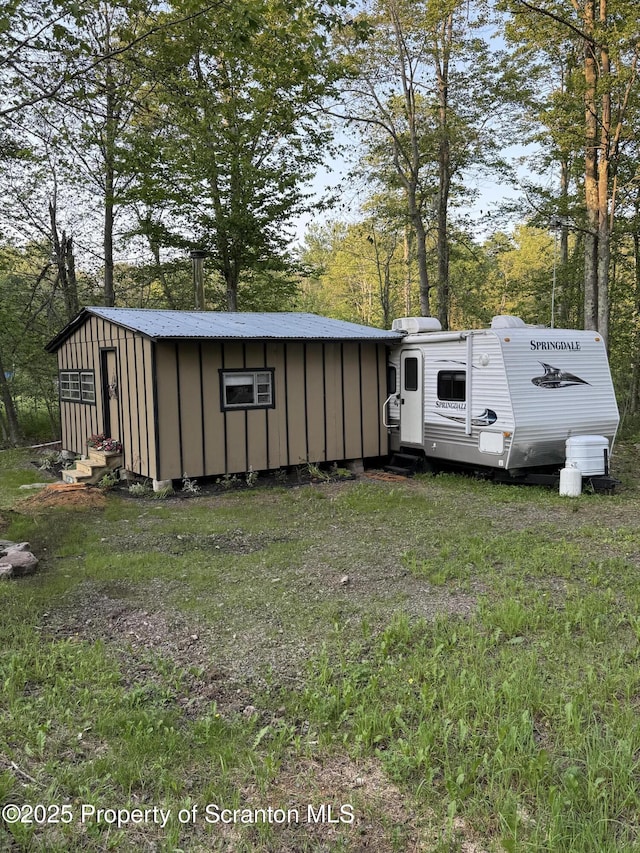 10 Lazy Squaw Trl, Gouldsboro, PA 18424 - view of outbuilding with view of wooded area