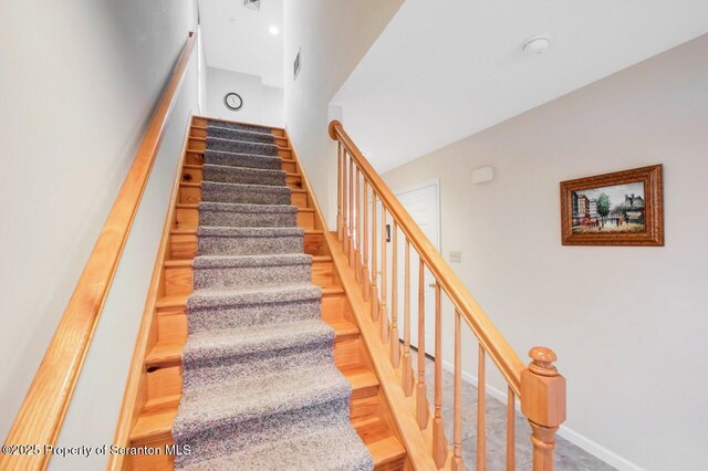 101 Sharon Dr, Moosic, PA 18507 - photo 29