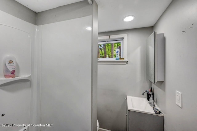 612 Farber Ct, Scranton, PA 18510 - full bath with vanity and toilet