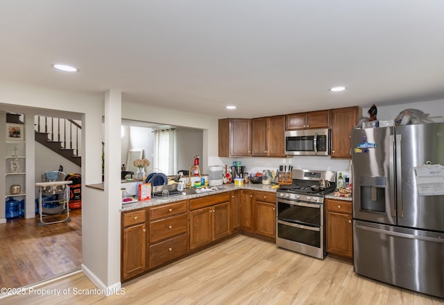 969 Throop St, Dunmore, PA 18512 - photo 4
