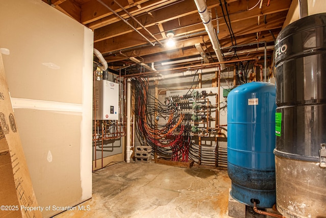 72 Adams Dr, Waymart, PA 18472 - utilities featuring tankless water heater