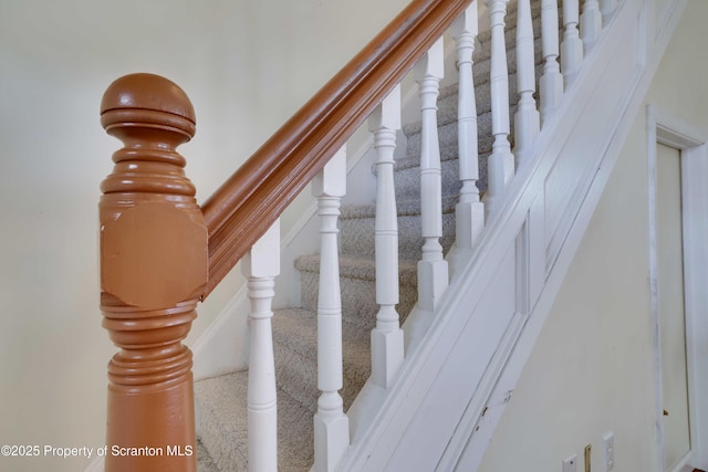 1311 Bryn Mawr St, Scranton, PA 18504 - view of stairway