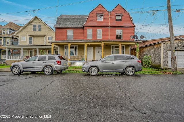 167 S Hyde Park Ave, Scranton, PA 18504 - view of front of house featuring a porch and a gambrel roof