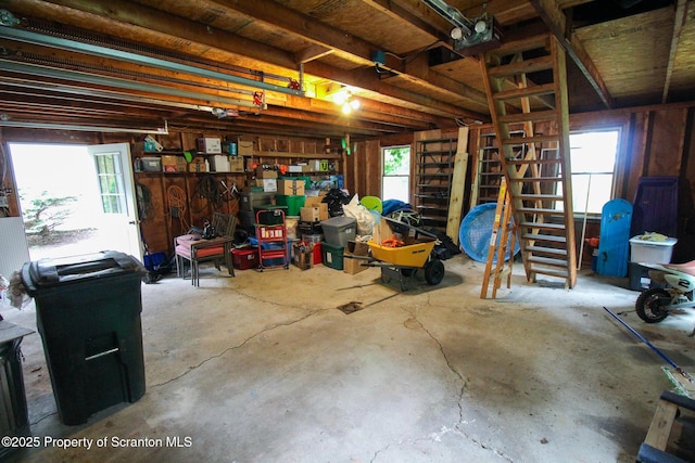 525 N Abington Rd, Waverly Twp, PA 18411 - view of garage