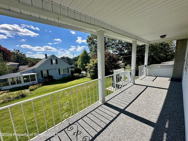 view of patio / terrace with covered porch