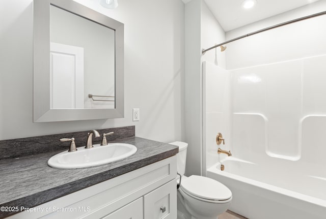 87 Old Farm Ln, White Haven, PA 18661 - full bathroom featuring toilet, vanity, and washtub / shower combination