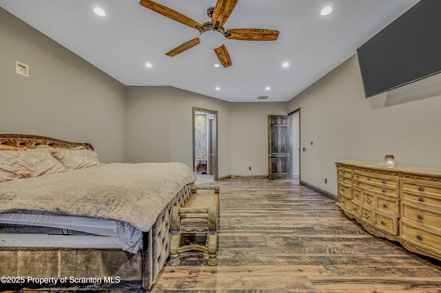 815 Oak St, Archbald, PA 18403 - bedroom with visible vents, wood finished floors, recessed lighting, baseboards, and ceiling fan