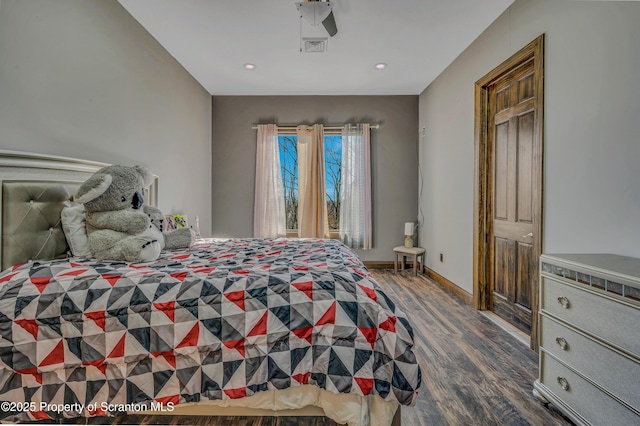 815 Oak St, Archbald, PA 18403 - bedroom featuring recessed lighting, wood finished floors, visible vents, and baseboards