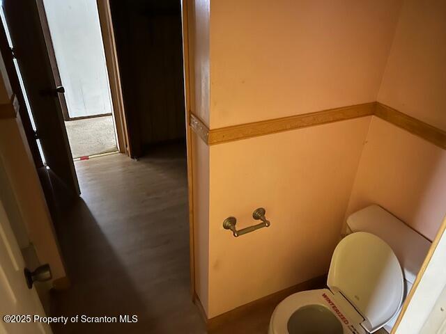 bathroom featuring toilet