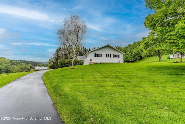 474 Tingley Lake Rd, New Milford, PA 18834 - view of grassy yard