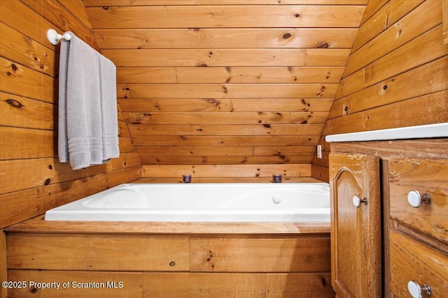 full bath featuring a tub