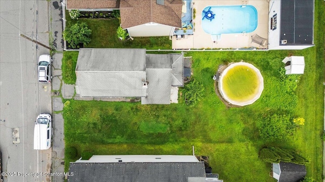 205 Lackawanna Ave, Duryea, PA 18642 - aerial view of a pool