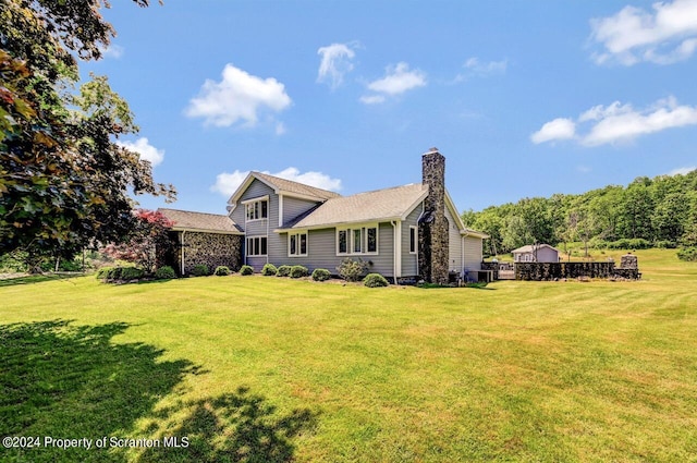 exterior space featuring a lawn