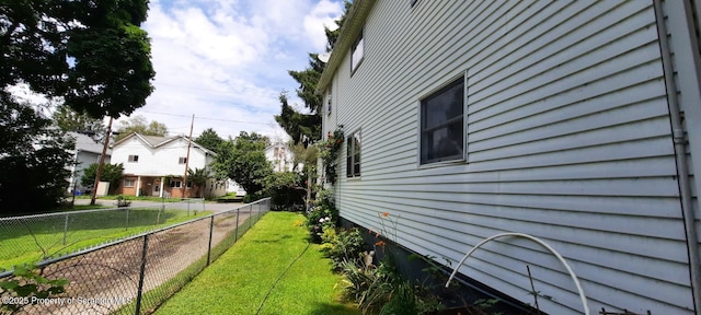 1809 Washburn St, Scranton, PA 18504 - view of side of home