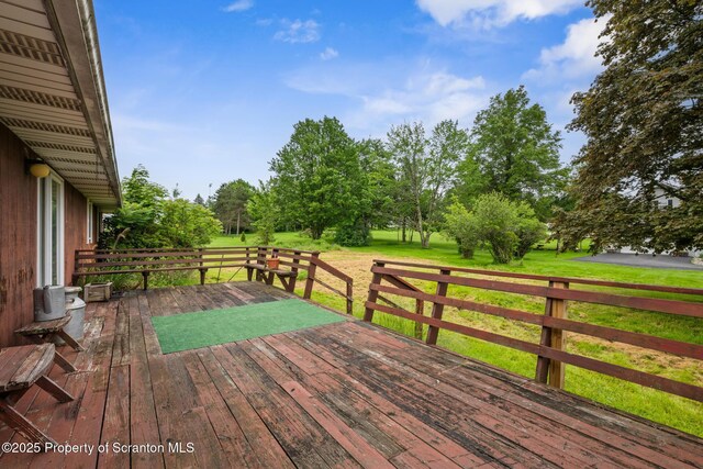 5 Patti Ann Dr, Scott Twp, PA 18433 - wooden deck featuring a lawn
