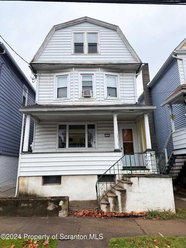 view of front of house featuring a porch