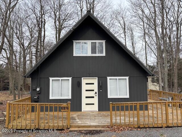 1717 Rolling Hills Dr, Tobyhanna, PA 18466 - view of front of property with a wooden deck