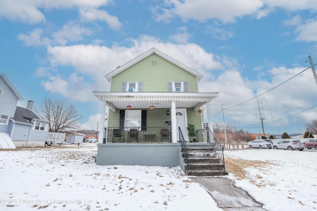 bungalow-style home with covered porch