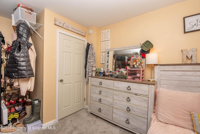 view of carpeted bedroom