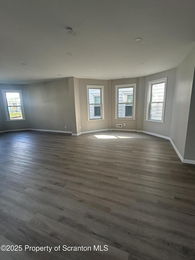 24 Wyoming St, Carbondale, PA 18407 - photo 11