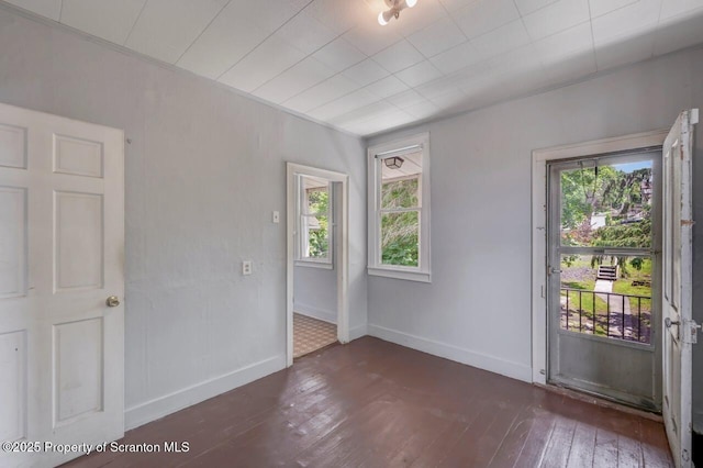 1725 Cedar Ave, Scranton, PA 18505 - unfurnished room featuring wood-type flooring and baseboards