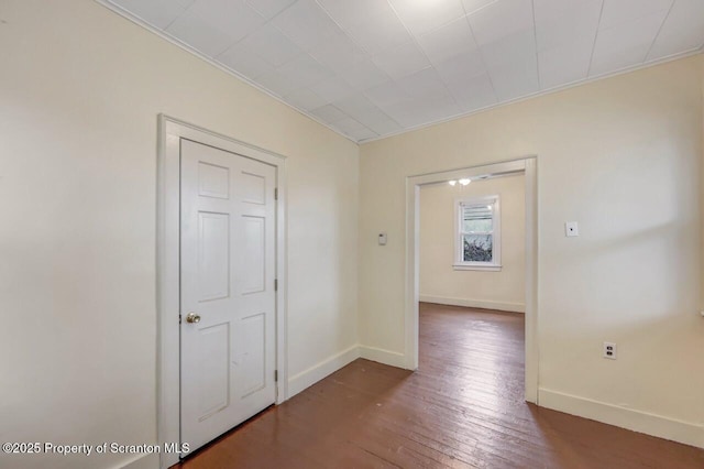 1725 Cedar Ave, Scranton, PA 18505 - hallway with wood-type flooring and baseboards