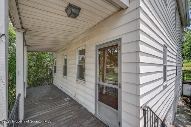 1725 Cedar Ave, Scranton, PA 18505 - view of porch